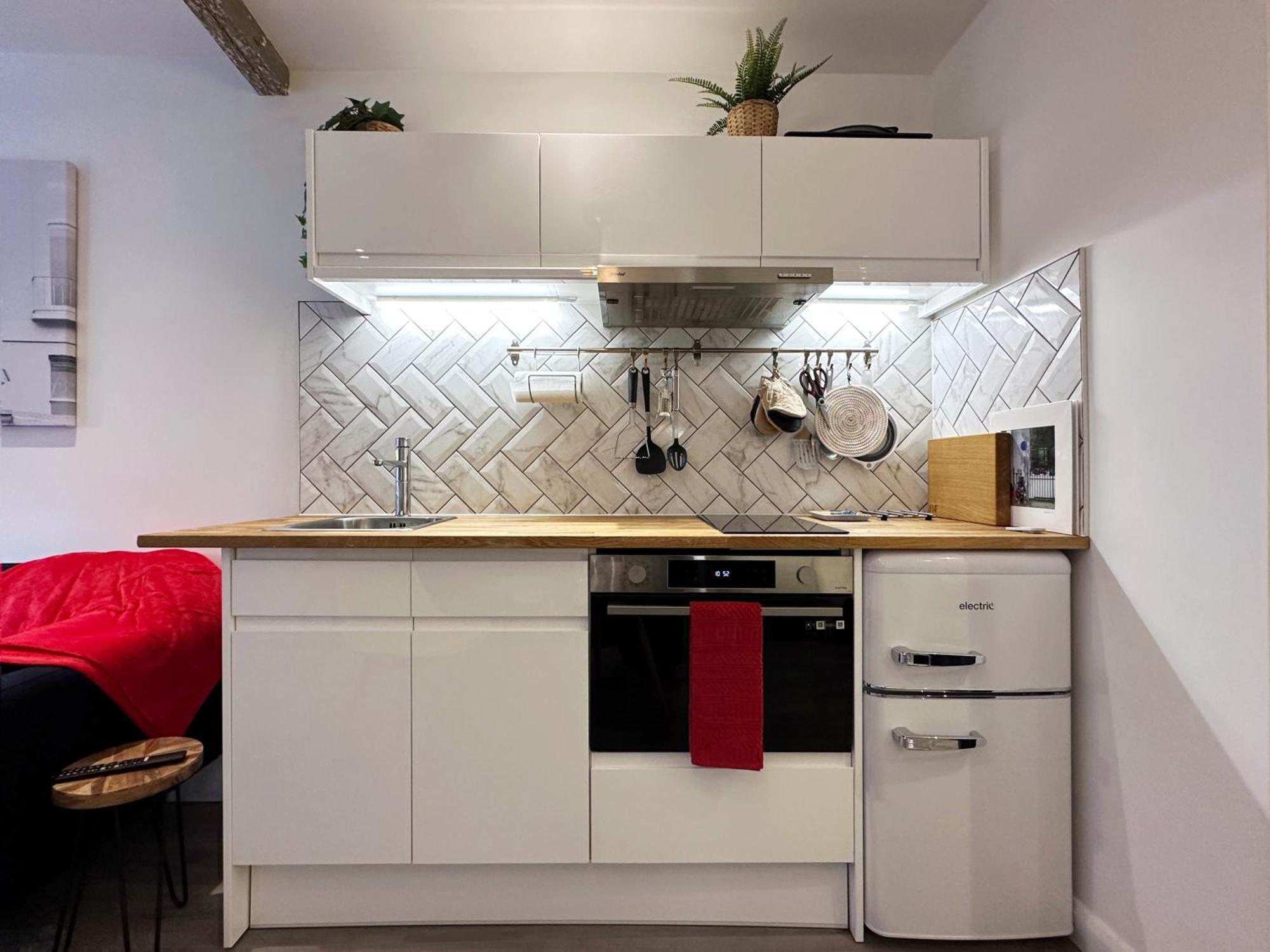 Kensington Studio Hosted By Airoperate Near Notting Hill - 1 Double Bed , 1 Sofa Bed, Ground Floor Apartment Via Private Entrance London Eksteriør billede