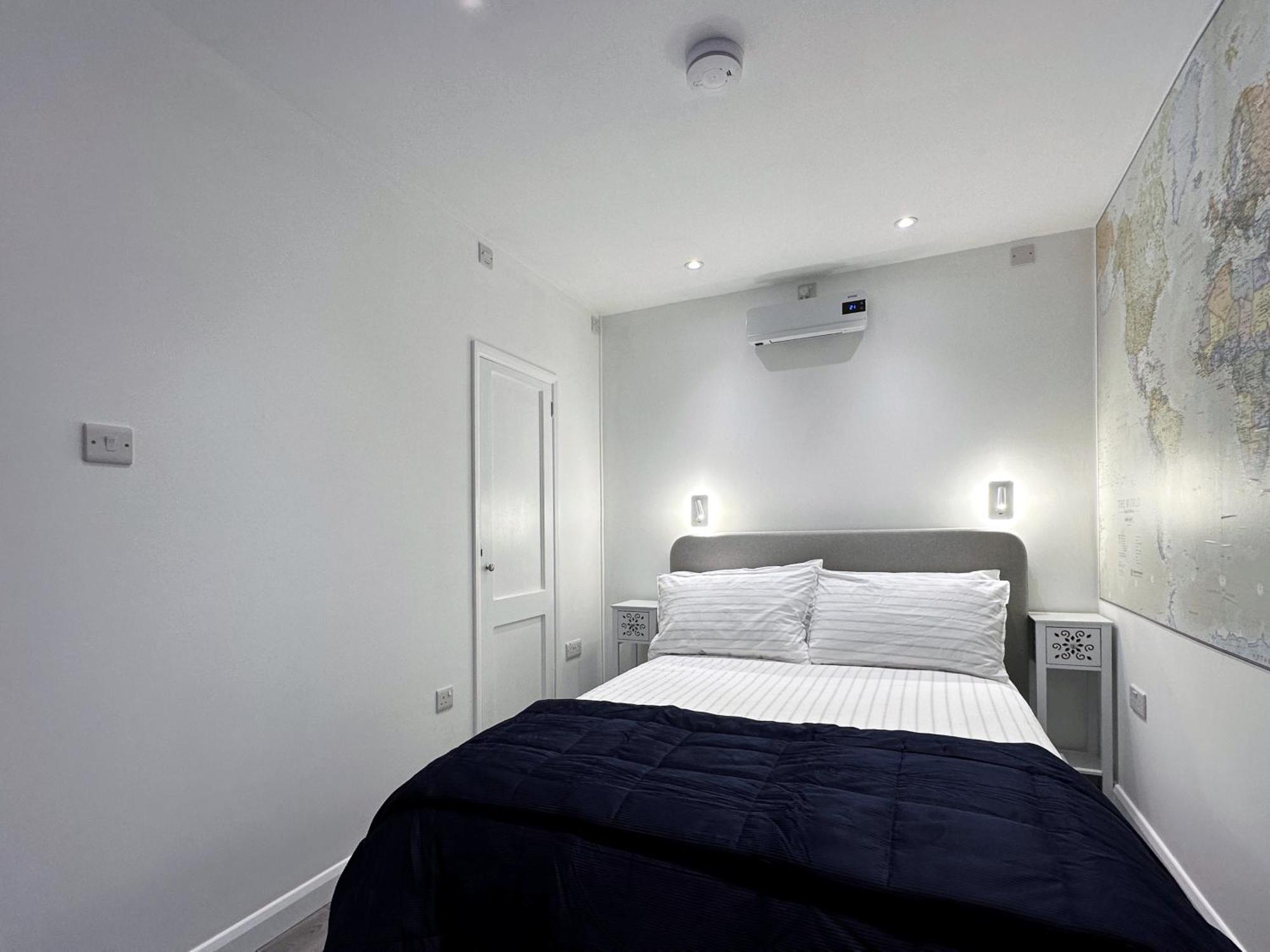 Kensington Studio Hosted By Airoperate Near Notting Hill - 1 Double Bed , 1 Sofa Bed, Ground Floor Apartment Via Private Entrance London Eksteriør billede